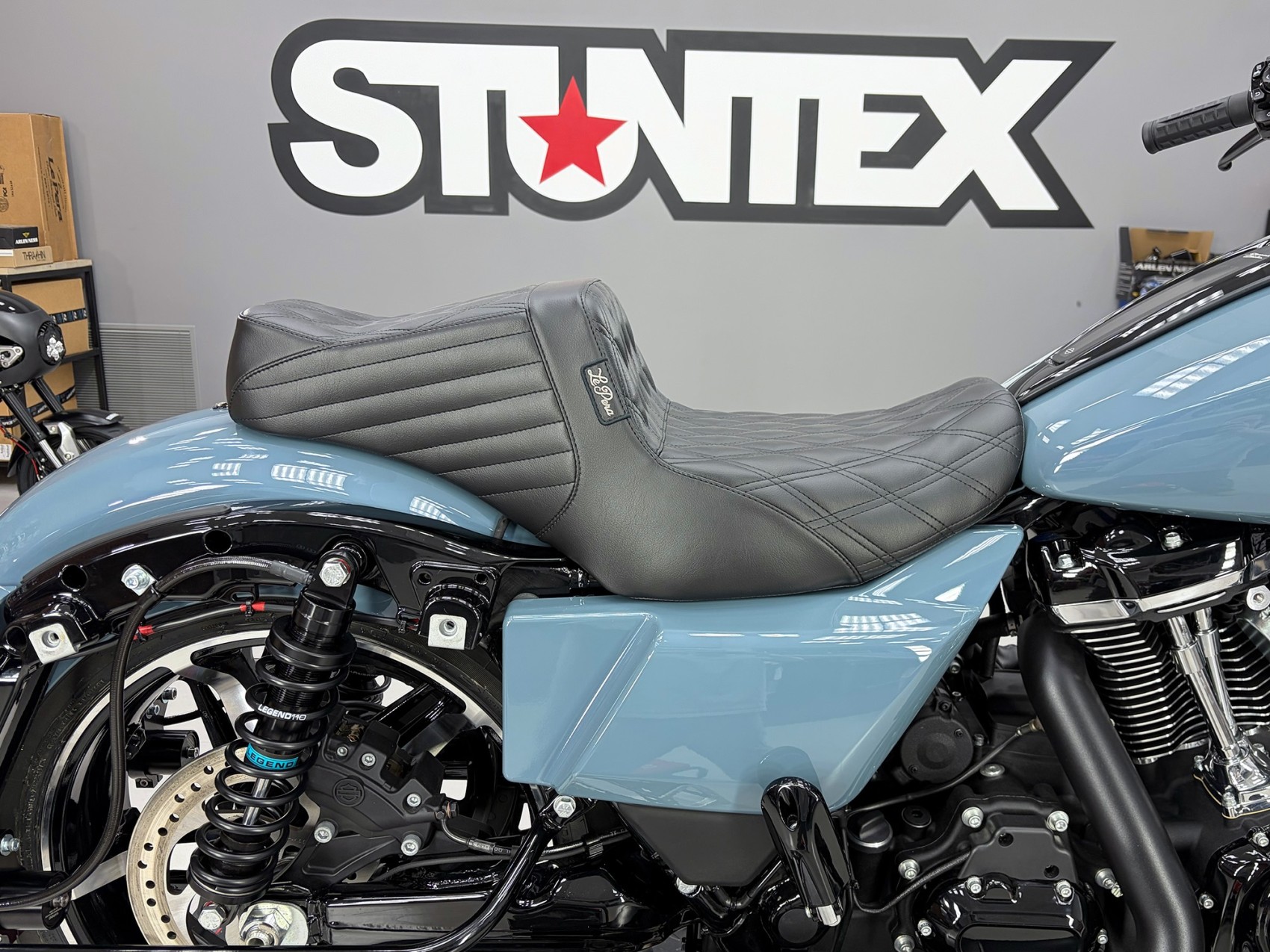 harley-seat1.jpg