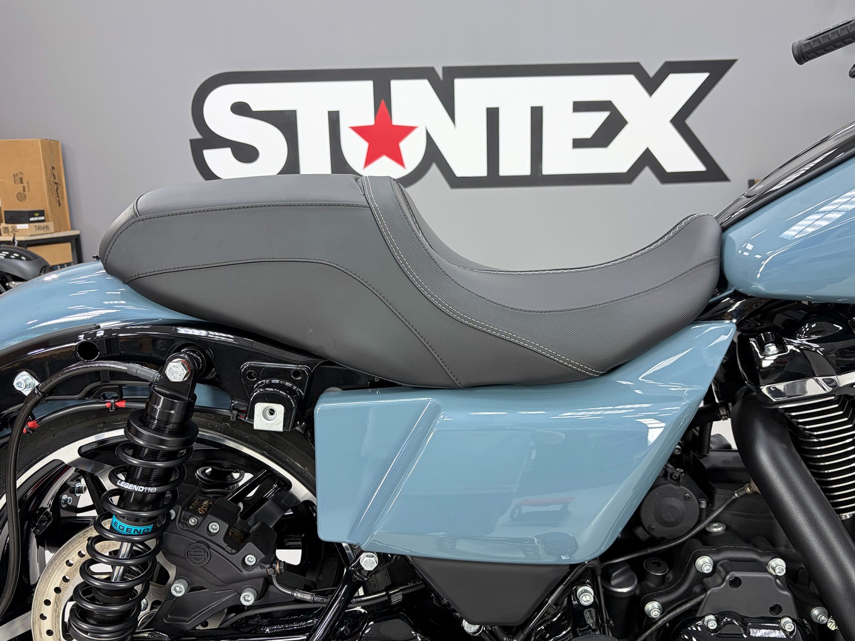 harley-seat4.jpg