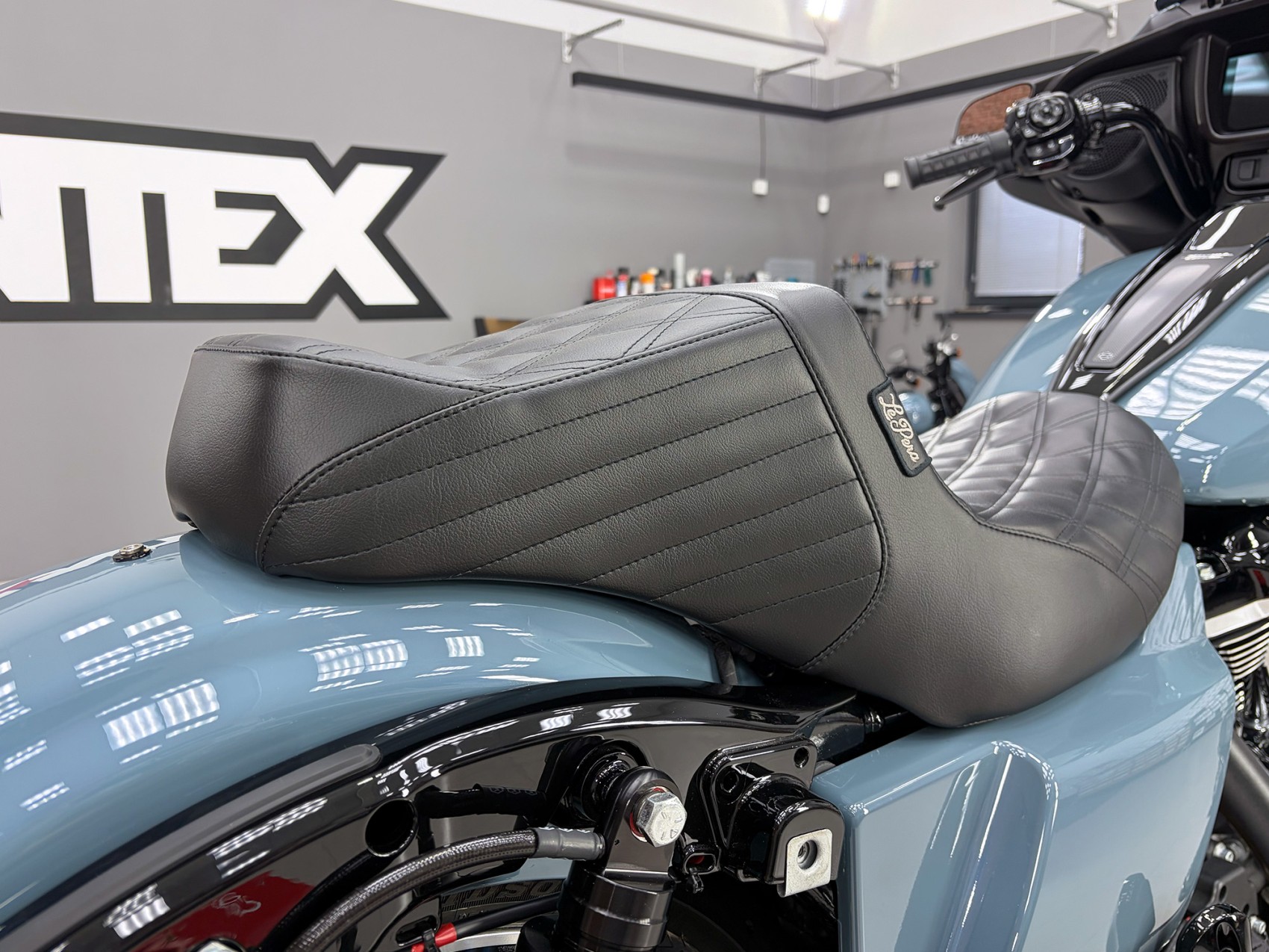 harley-seat10.jpg