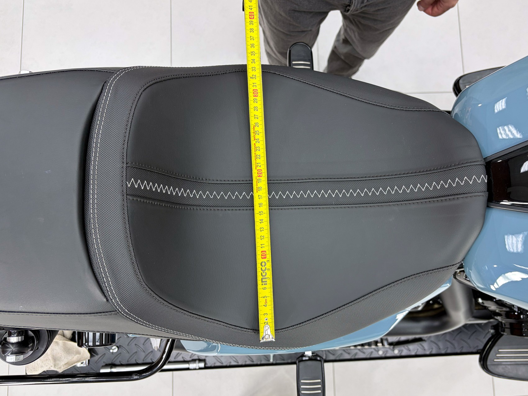 harley-seat14.jpg
